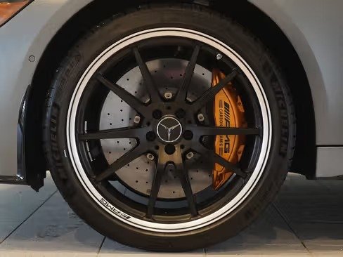 صورة السيارة