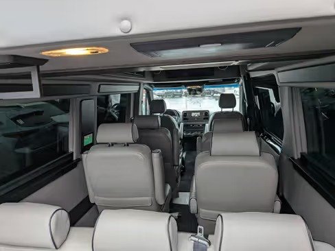 صورة السيارة