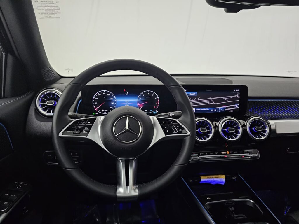 صورة السيارة