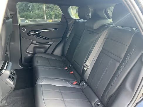 صورة السيارة