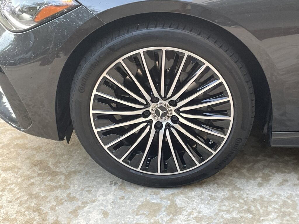 صورة السيارة