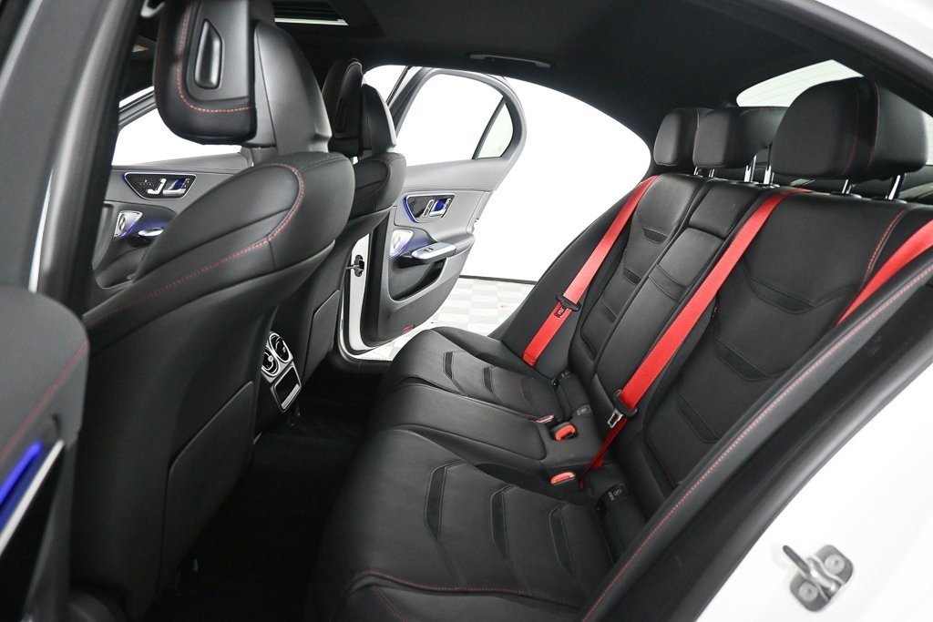 صورة السيارة