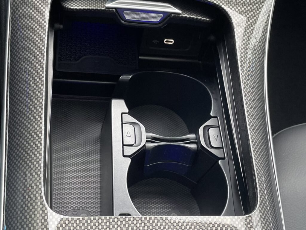 صورة السيارة