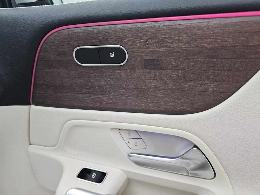 صورة السيارة