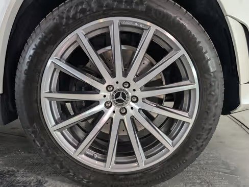 صورة السيارة