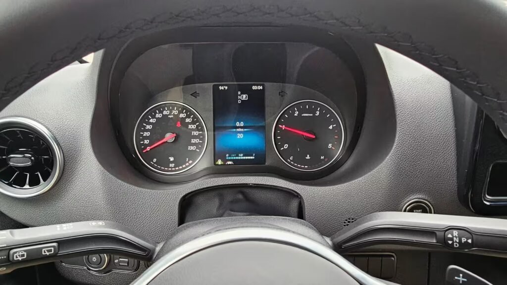 صورة السيارة