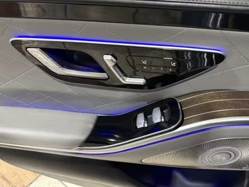 صورة السيارة