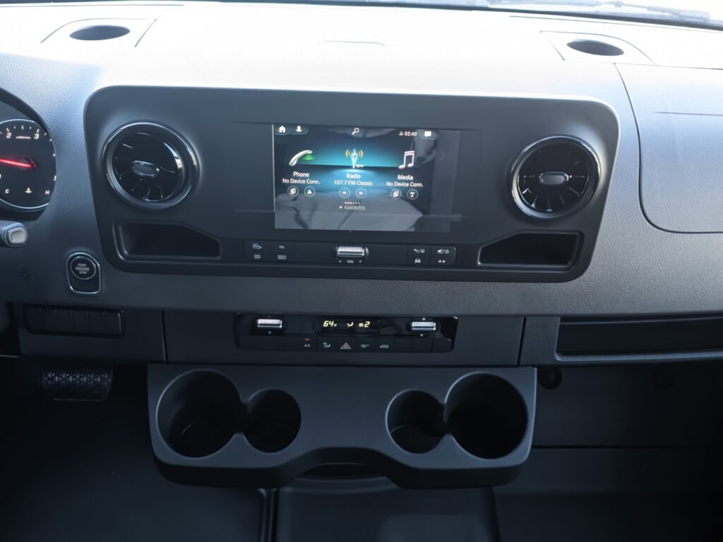 صورة السيارة