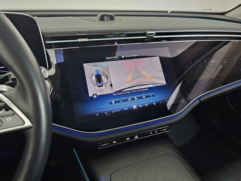 صورة السيارة