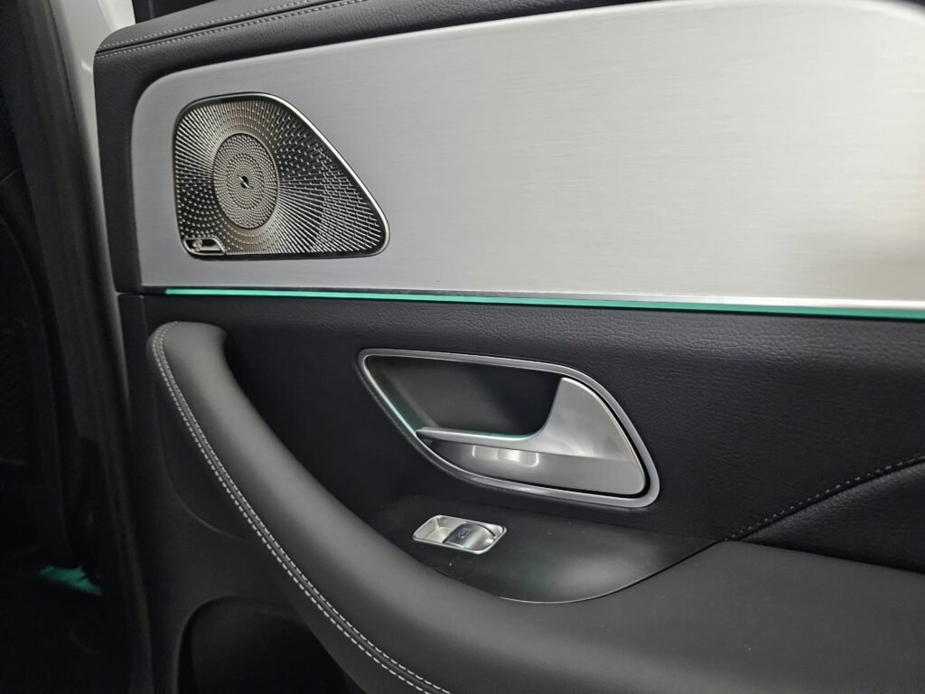 صورة السيارة