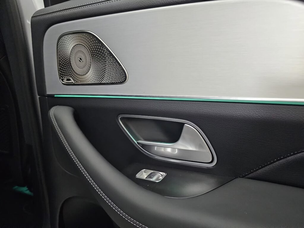 صورة السيارة