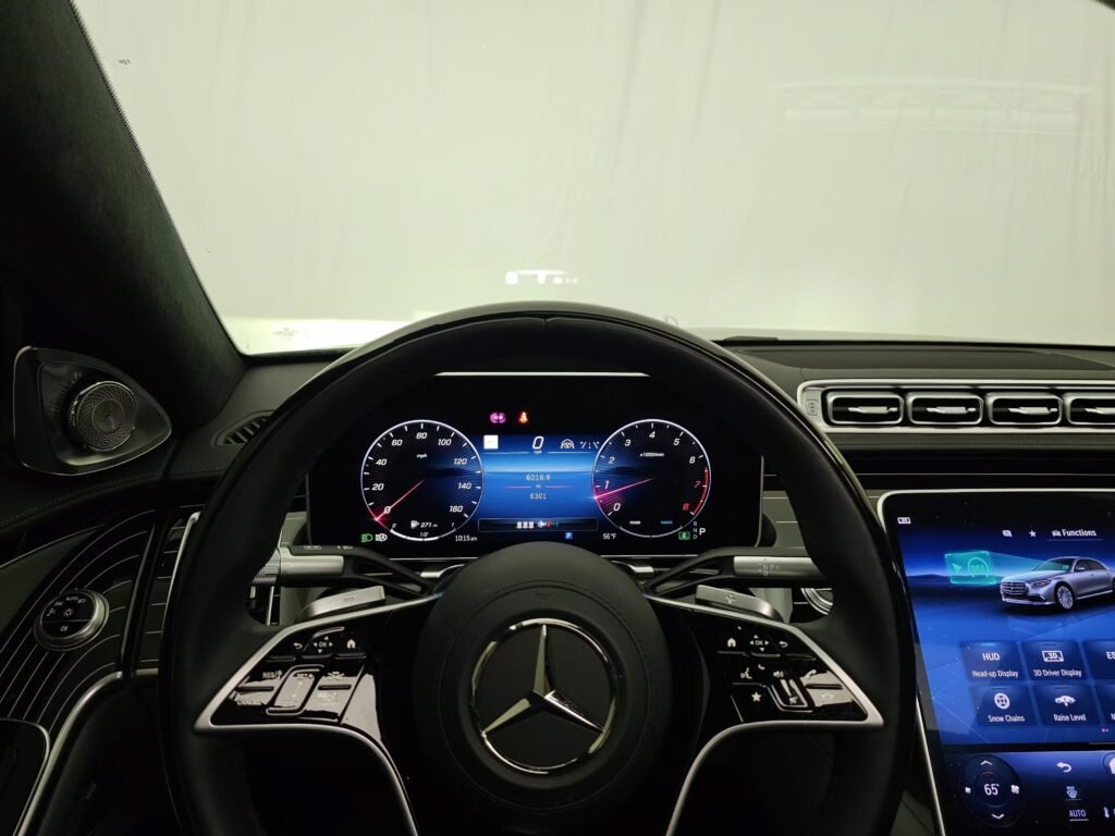 صورة السيارة