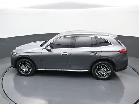 صورة السيارة