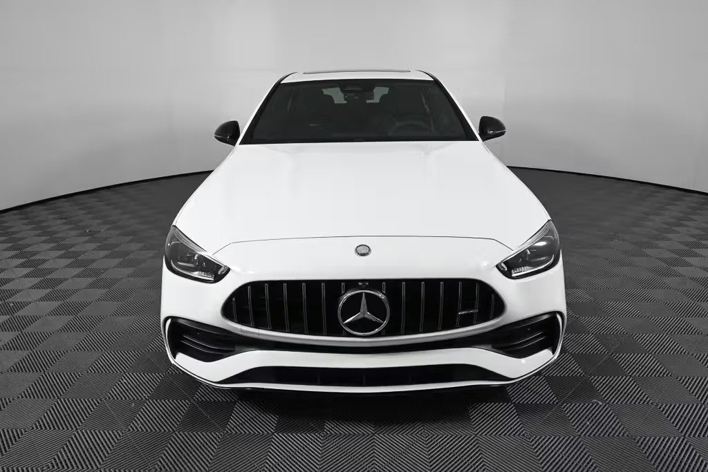 صورة السيارة