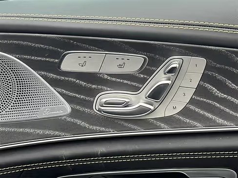 صورة السيارة