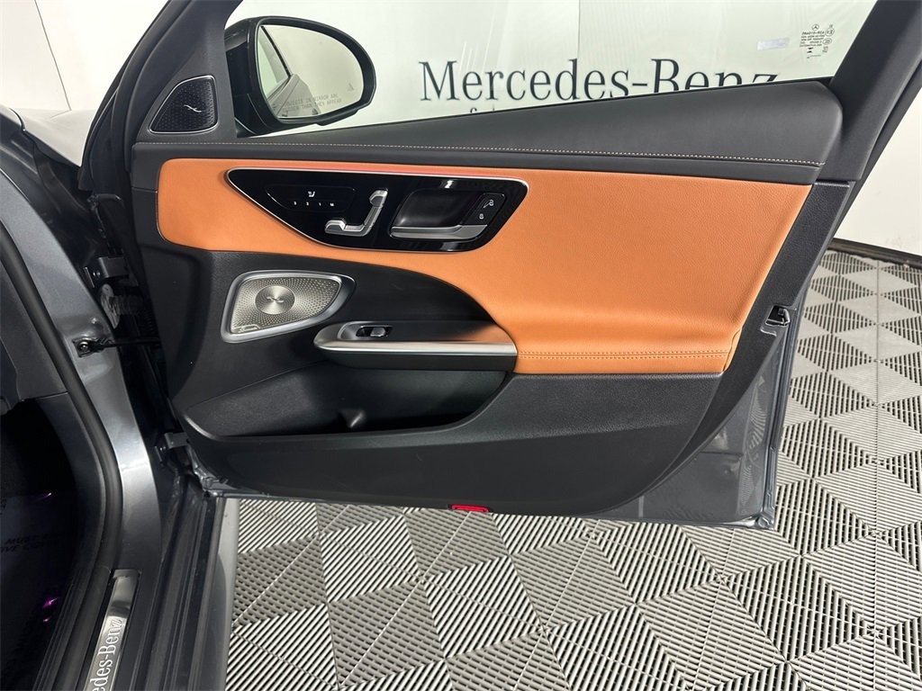 صورة السيارة