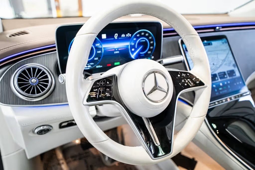 صورة السيارة