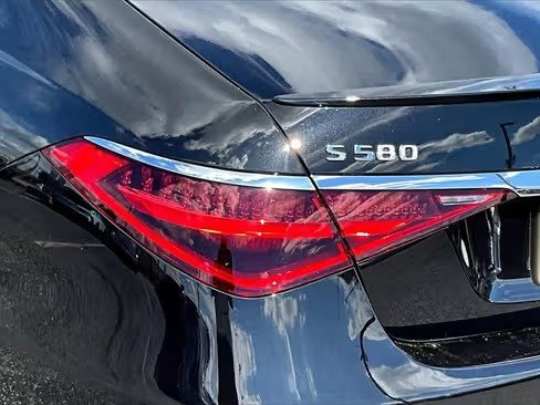 صورة السيارة