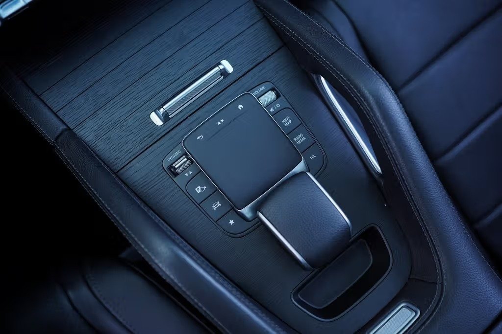 صورة السيارة