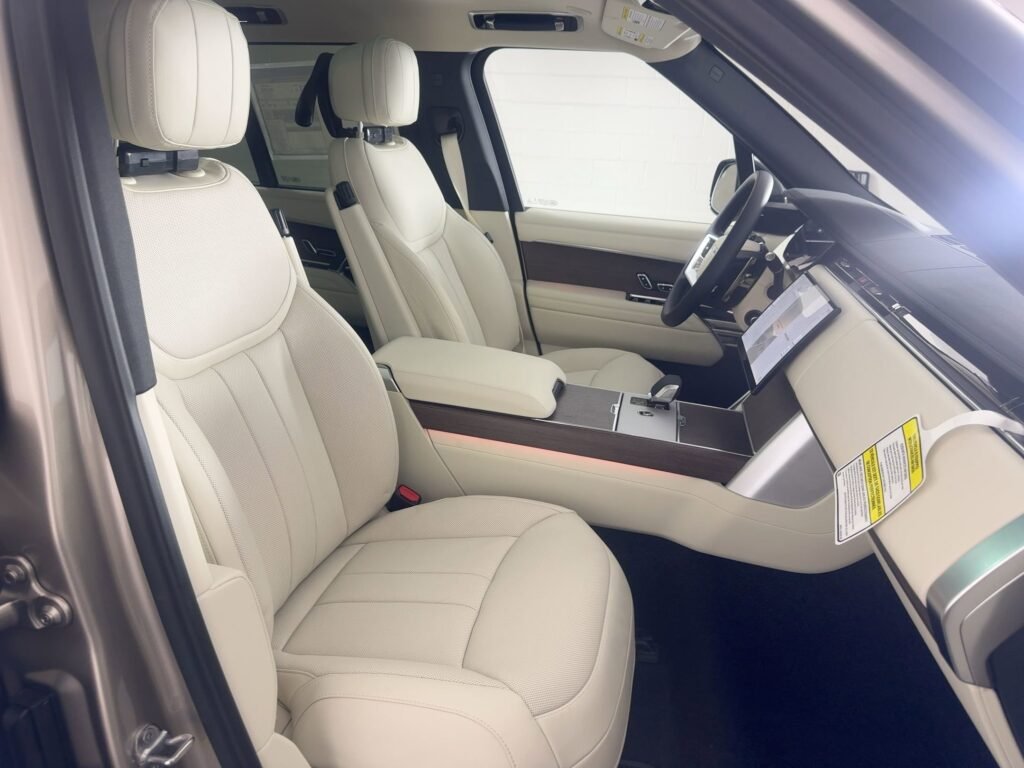 صورة السيارة