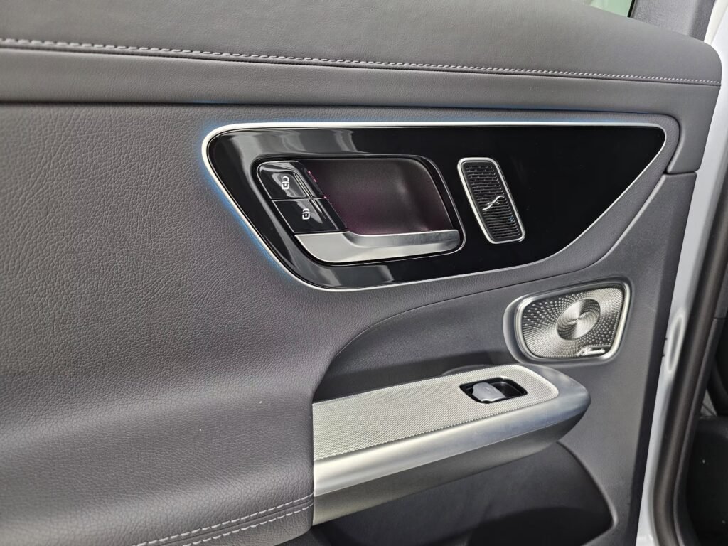 صورة السيارة