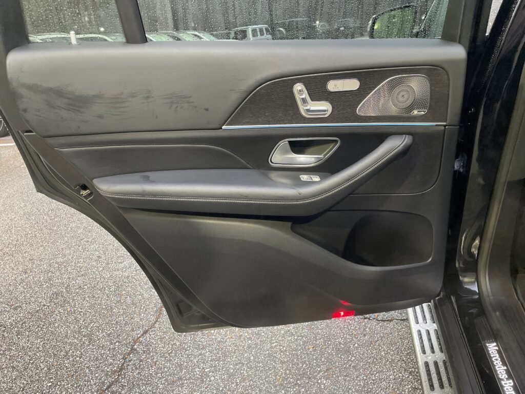 صورة السيارة