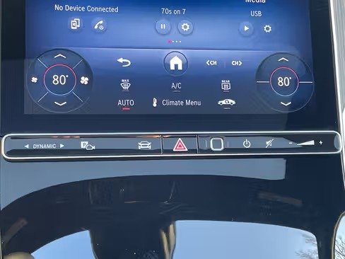 صورة السيارة