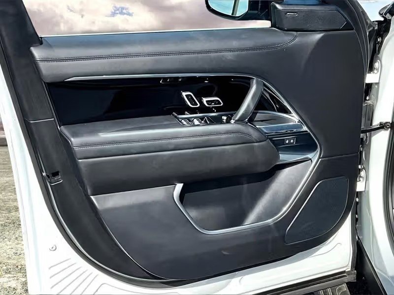 صورة السيارة