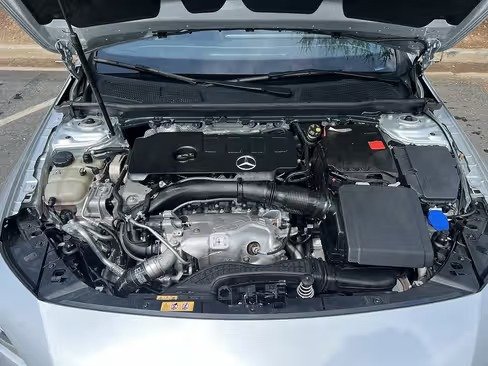 صورة السيارة