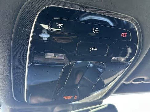 صورة السيارة