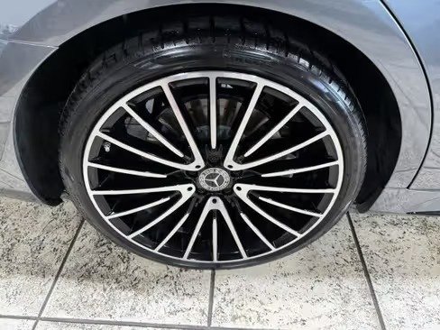 صورة السيارة