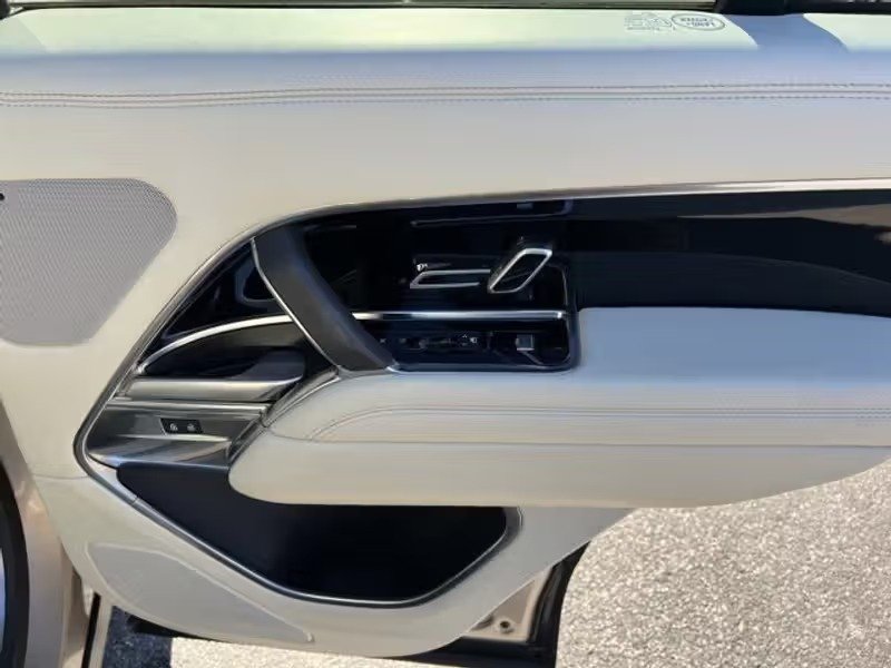 صورة السيارة