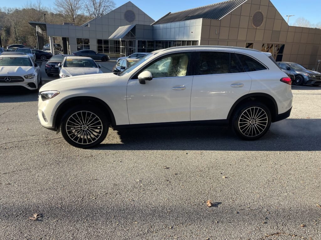 صورة السيارة