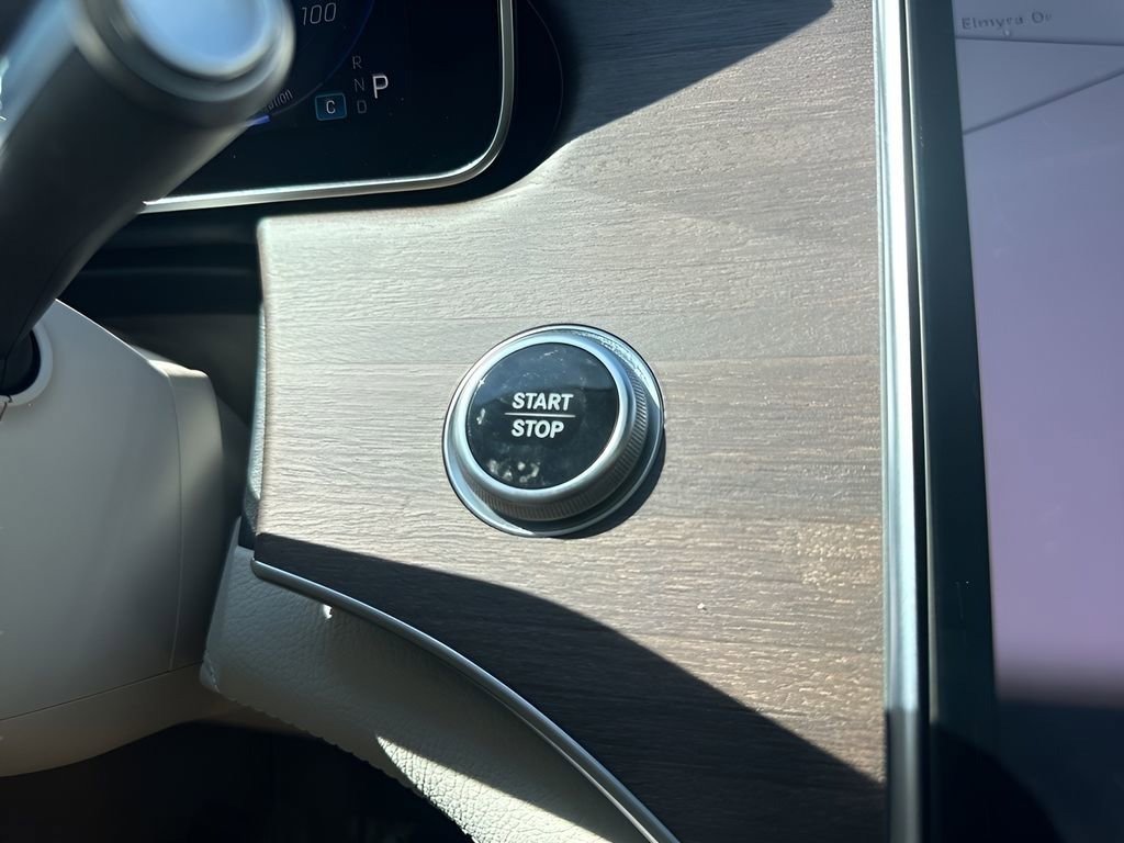 صورة السيارة