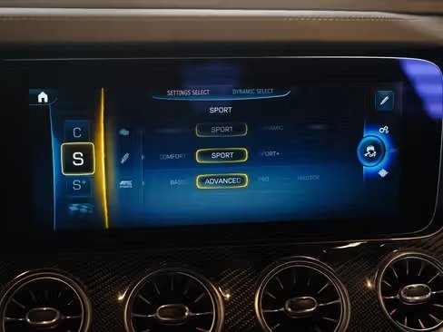 صورة السيارة