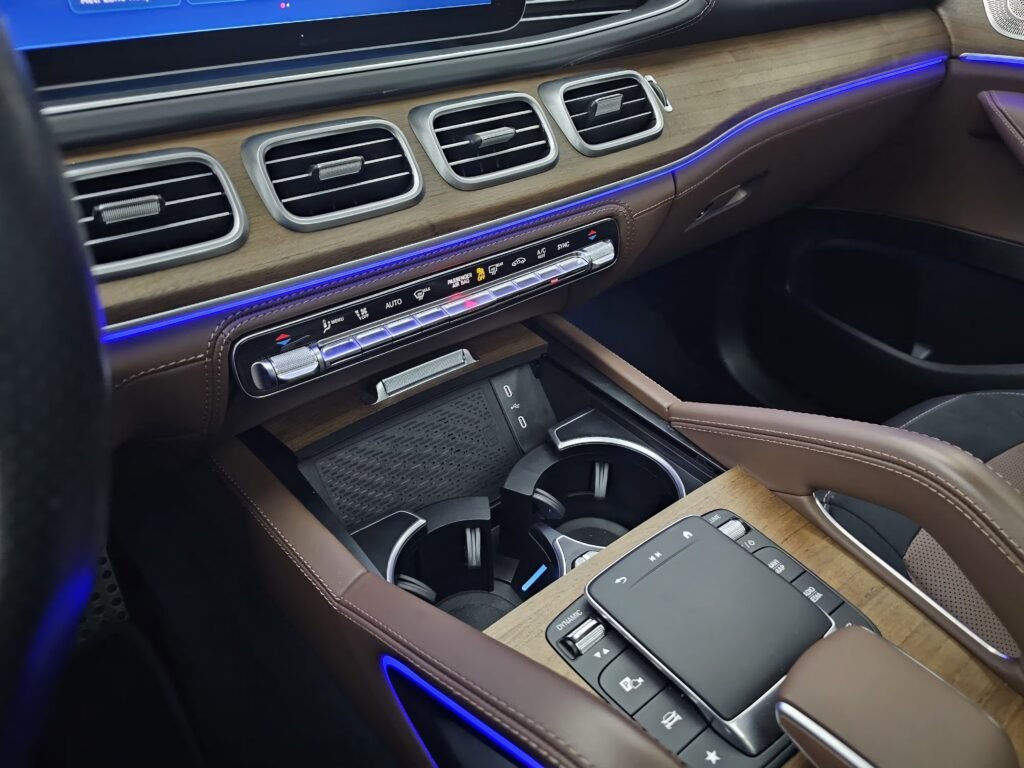 صورة السيارة