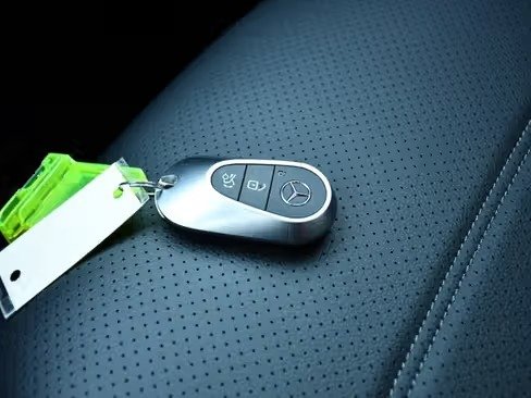 صورة السيارة