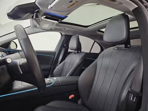 صورة السيارة