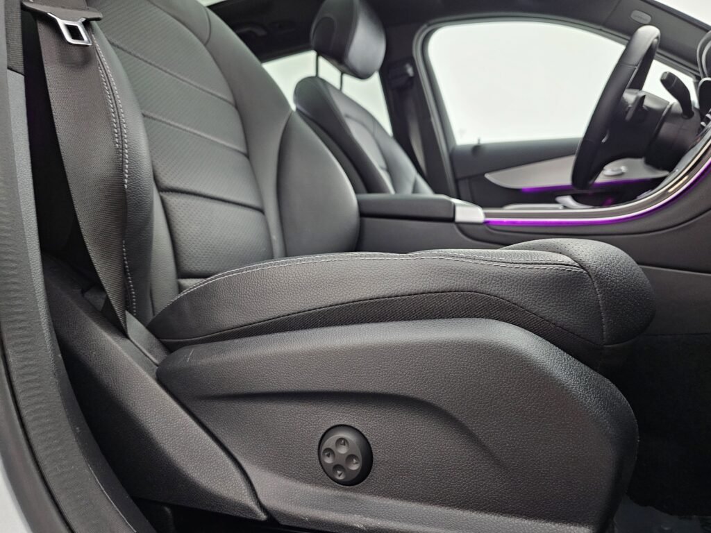 صورة السيارة