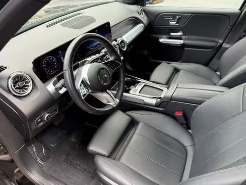 صورة السيارة