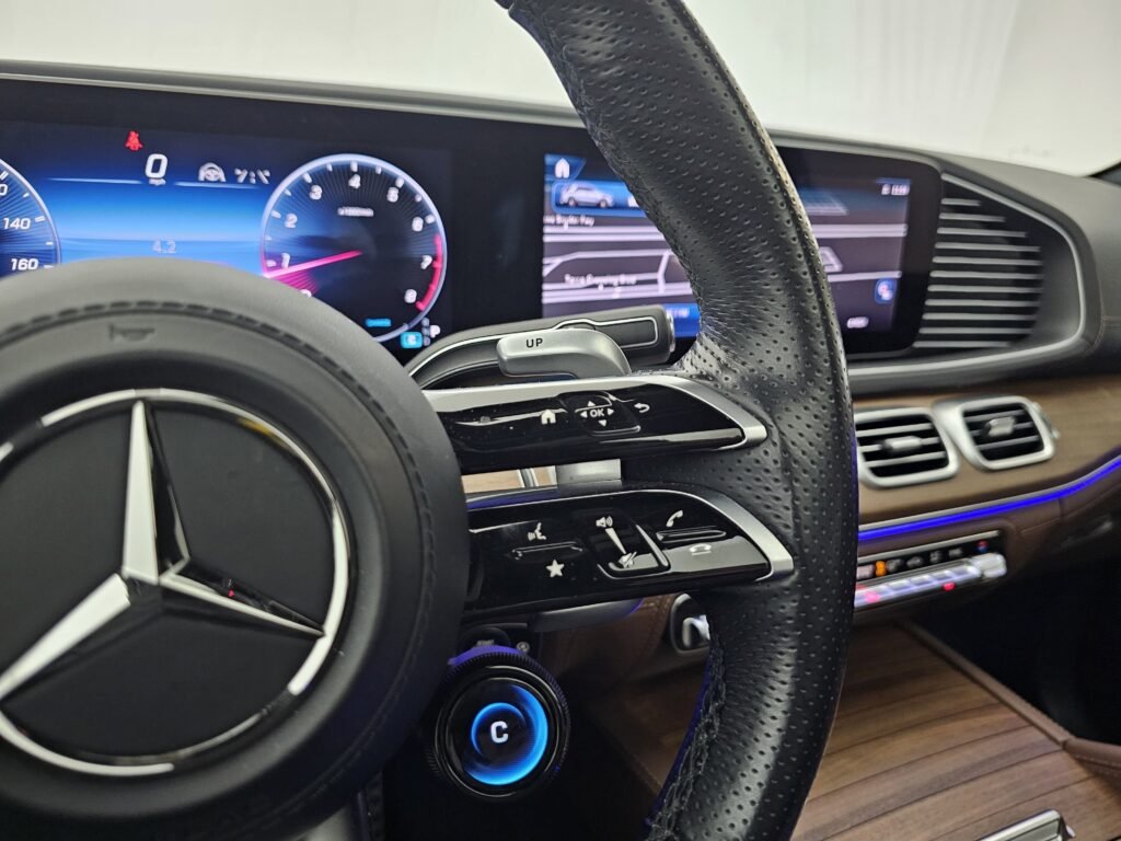 صورة السيارة