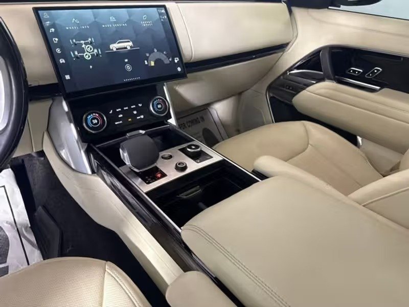 صورة السيارة