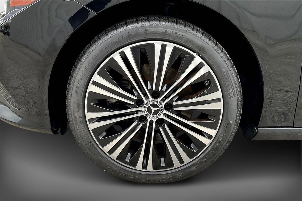 صورة السيارة