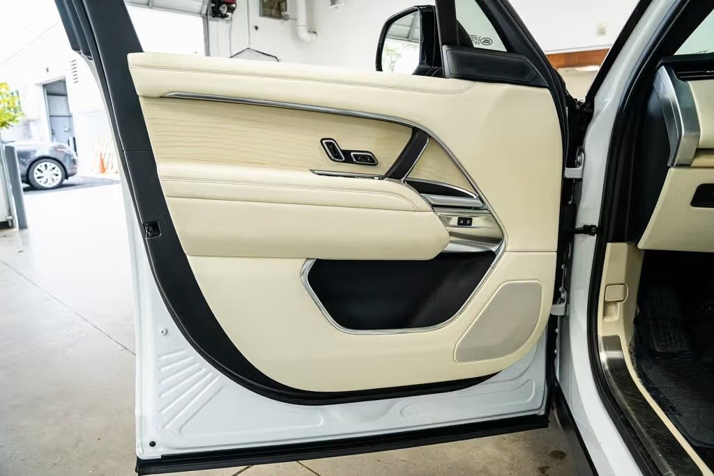 صورة السيارة