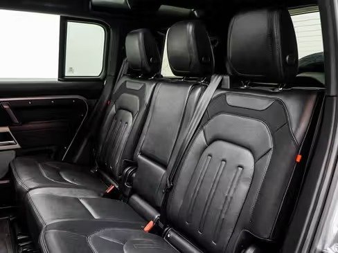 صورة السيارة