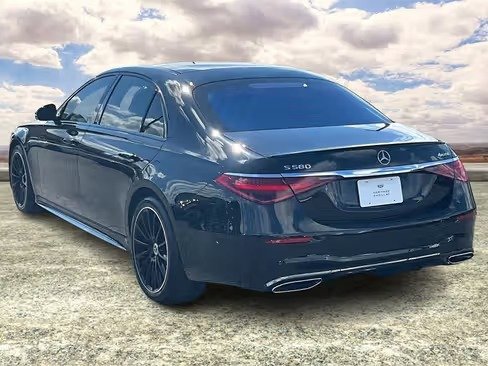 صورة السيارة