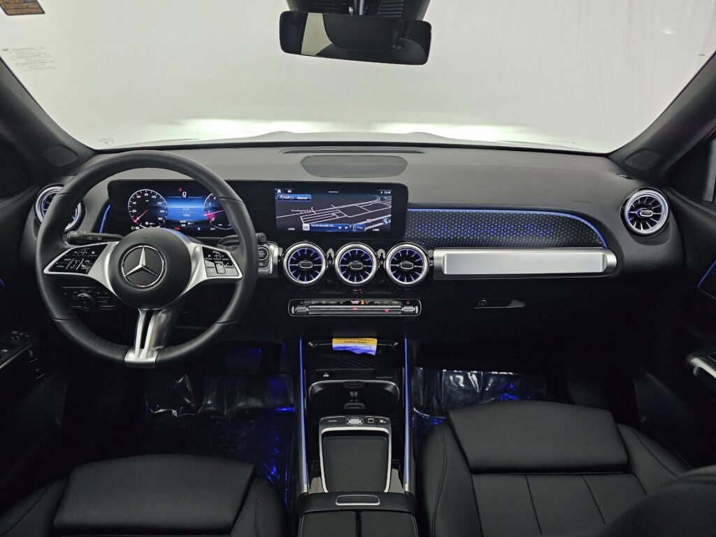 صورة السيارة