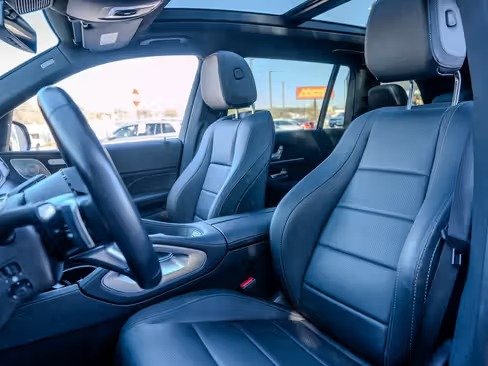 صورة السيارة