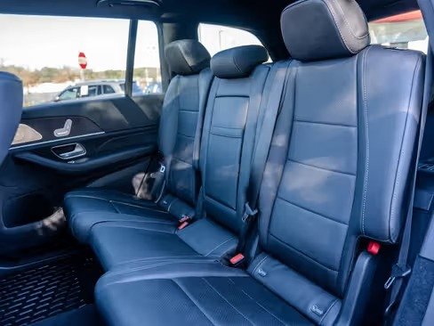 صورة السيارة