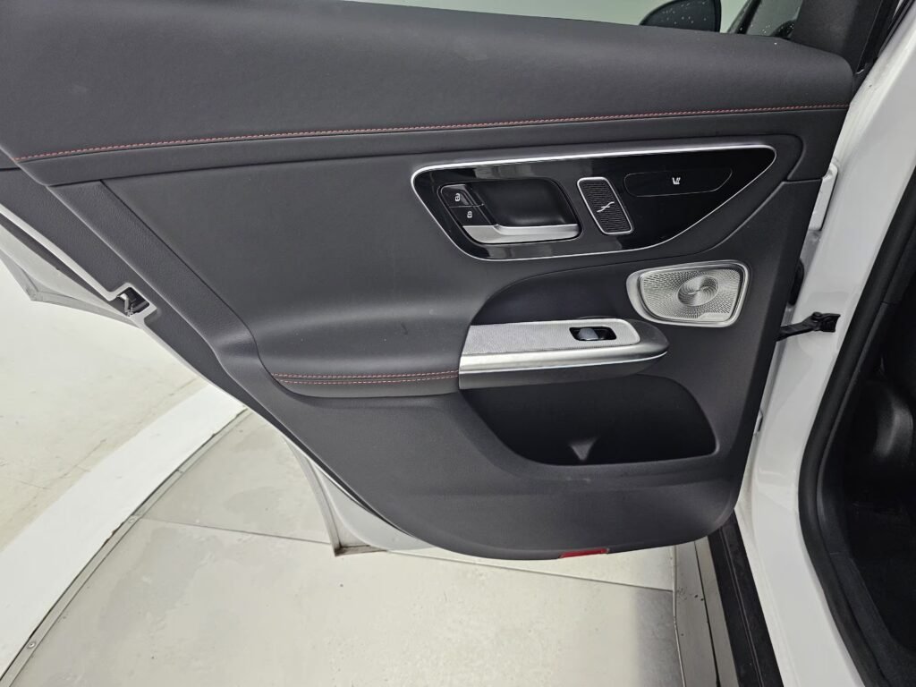 صورة السيارة